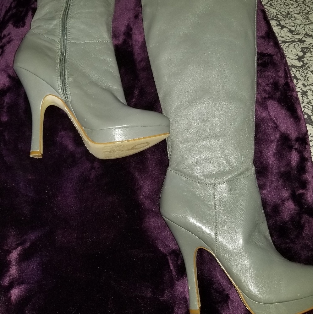 Grey leather boots.